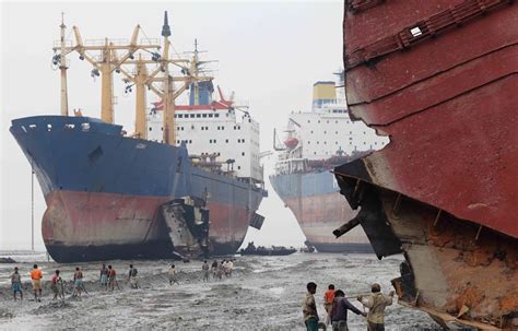 Alang Ship Scrap Yard